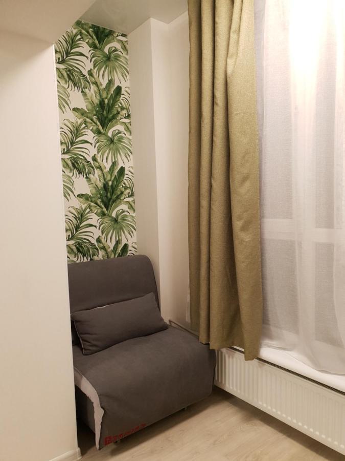 Apart Hotel Malinovskogo Charkiv Exteriör bild